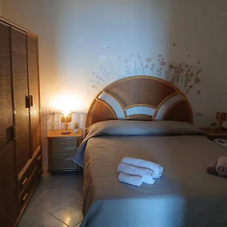 Charlotte Il Mulino Ferienhaus Pizzo (Calabria)